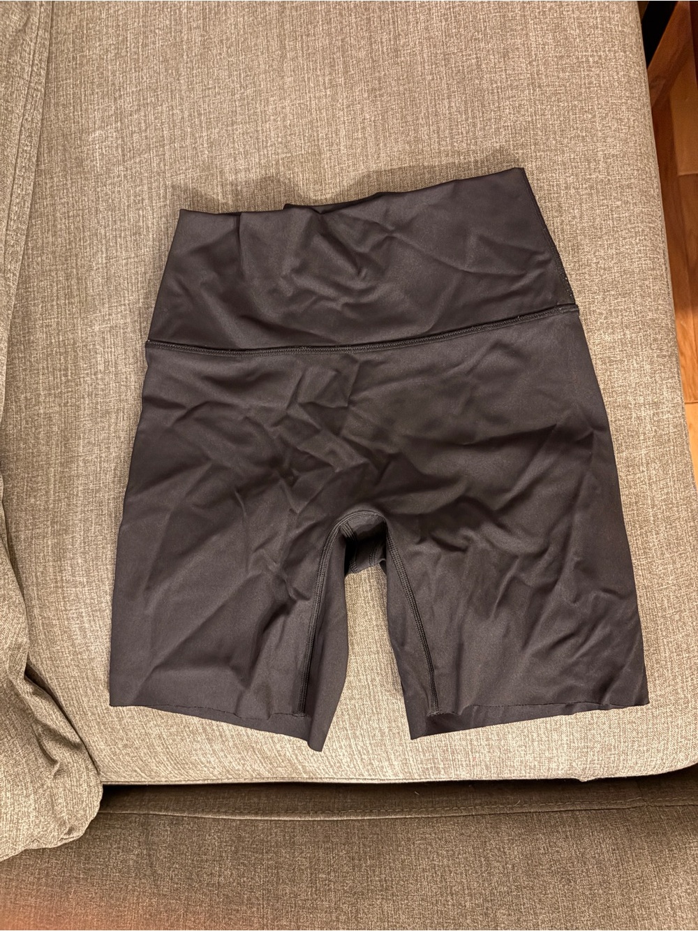 OFFLINE By Aerie Black High-Rise Bike Shorts 7” Inseam Size Medium